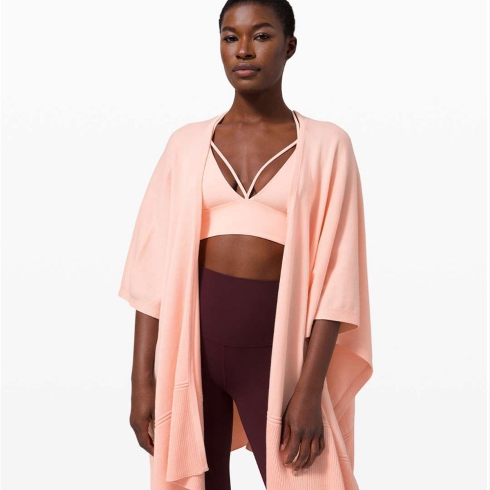 Lululemon Key to Warmth Wrap